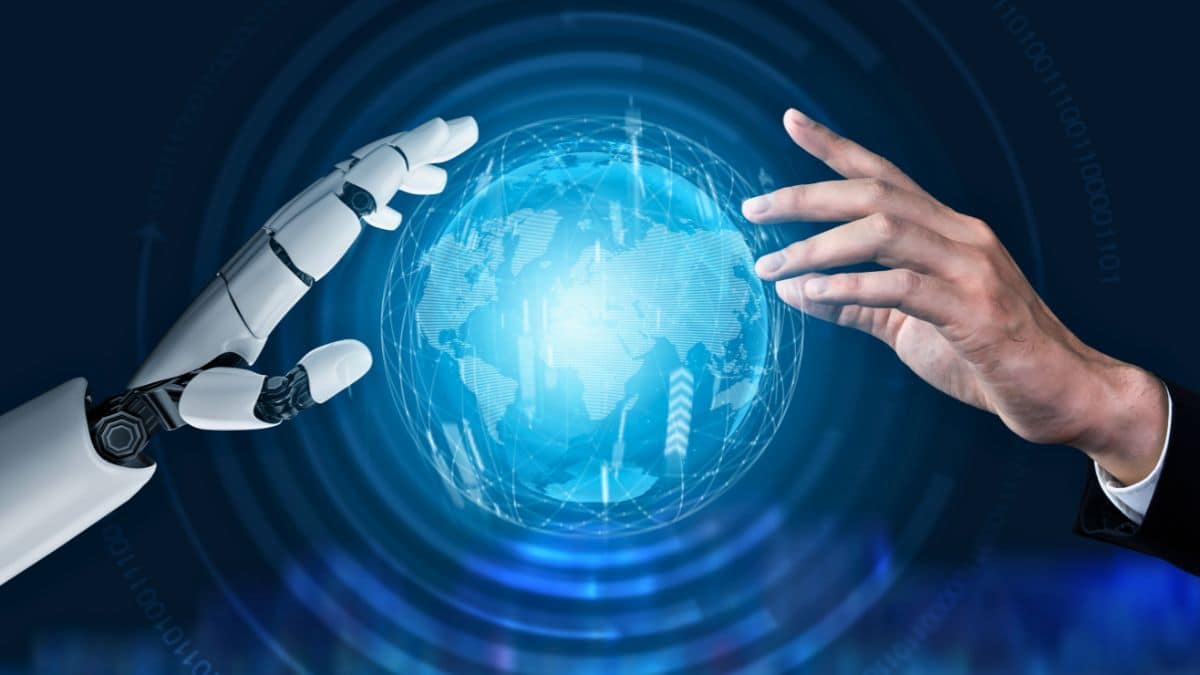 main robot et main humaine intelligence artificielle marketing digital